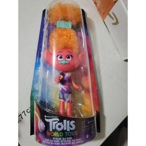 Trolls World Tour Glam stylin dj